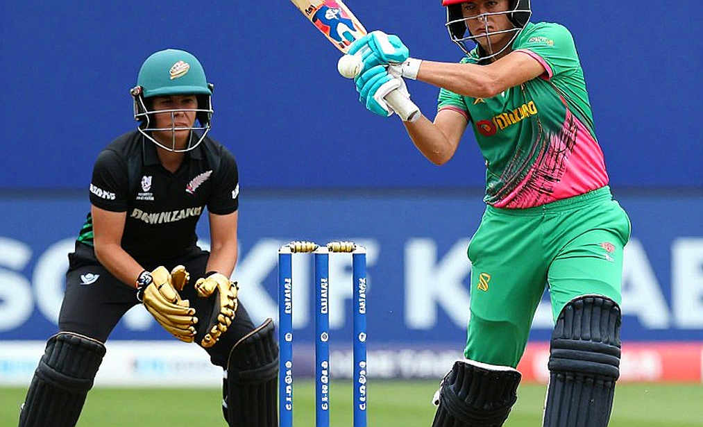 Blockchain in Cricket's Transfer Market: Smart-Contract Clocks and the Invisible Ledger of the Auction