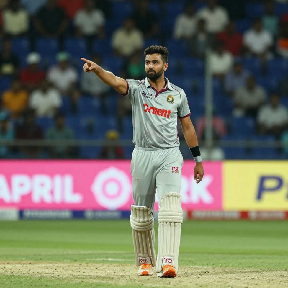 ট্রান্সফার উইন্ডো, ব্লকচেইন আর এনওসি: এশিয়ার ক্রিকেটে টাকার হিসাব আসলে কে রাখে